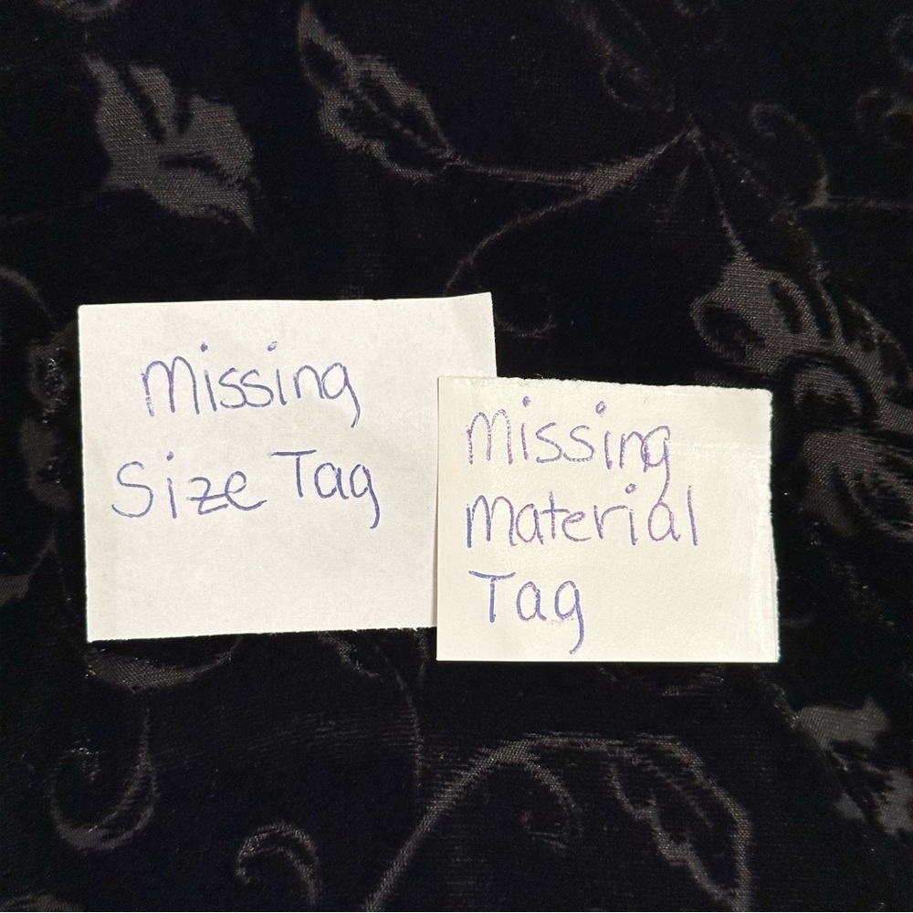 Marla Duran Shirt Womens XL Black Velvet Burnout Floral Button Front Whimsigoth - Picture 9 of 9